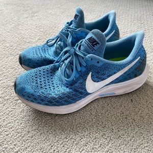 Nike Women’s Zoom Pegasus 35 Running Shoes UNC Blue Size 5.5